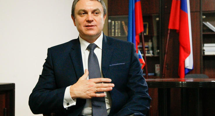Главарь ЛНР рассказал о сотрудничестве с Сурковым
