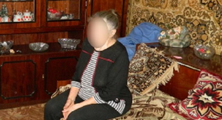 В Киеве женщина ударила сына ножом в грудь