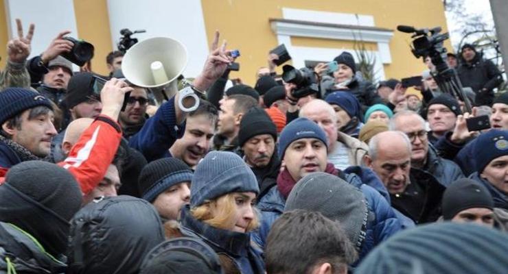Прокуратура открыла дело из-за освобождения Саакашвили