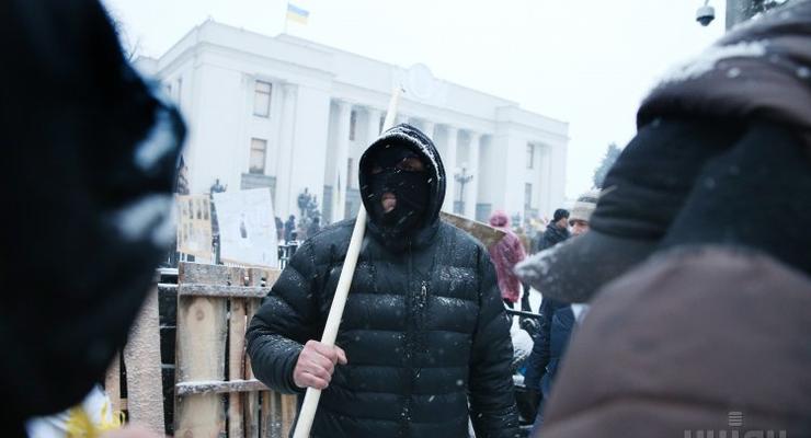Защитники Саакашвили применяли топоры и бензопилы - полиция