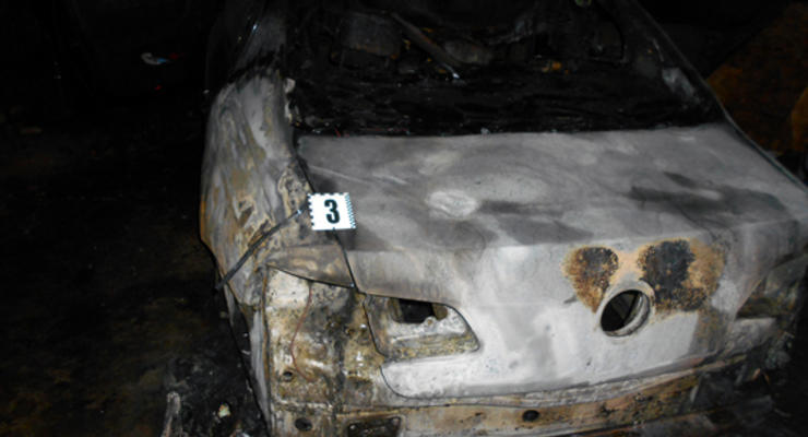 В Харькове сожгли машину судьи Апелляционного суда