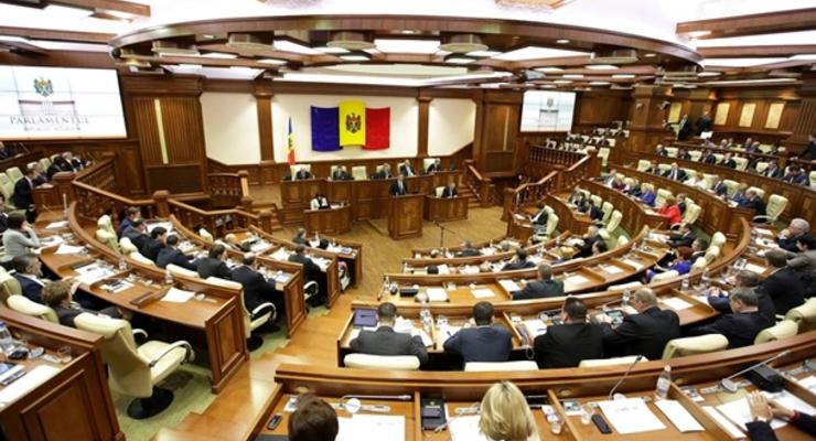 В Молдове приняли закон о запрете пропагандистских каналов РФ