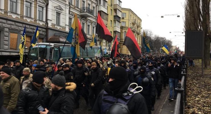 Порядок в центре Киева охраняет тысяча силовиков