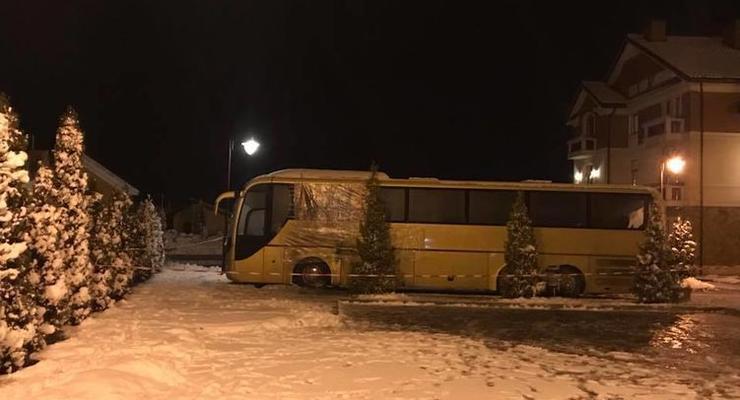 Польша считает подрыв автобуса под Львовом "антипольским инцидентом"