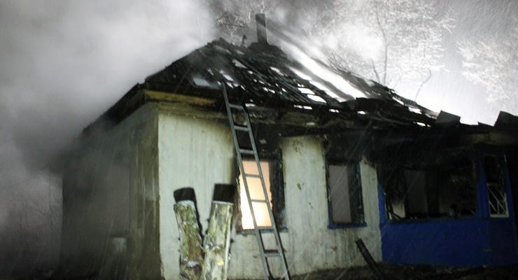 В Черкасской области при пожаре погибли четверо детей