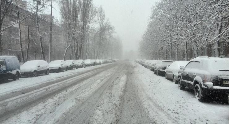 Киев заметает снегом: фото настоящей зимы в столице