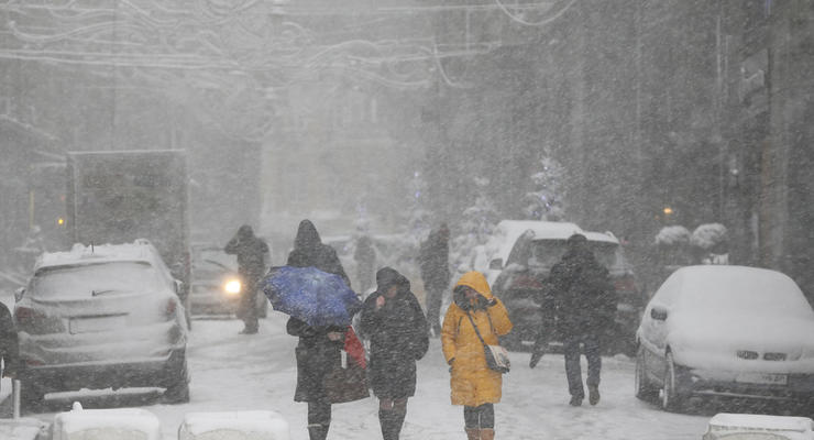 Синоптики рассказали, когда в Киеве прекратится снегопад