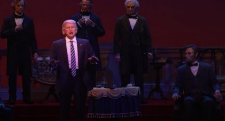 В президентском зале Disney появился робот Трампа