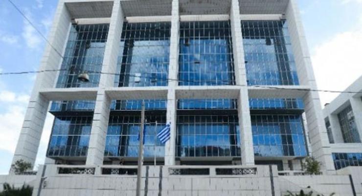 В Афинах у здания суда взорвалась бомба