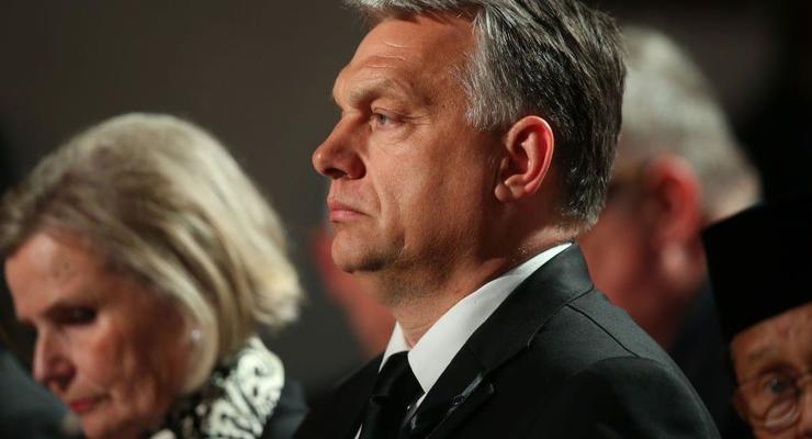 Венгрия обещает блокировать санкции ЕС против Польши