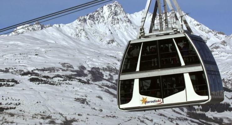Около 200 лыжников застряли на подъемнике в Альпах
