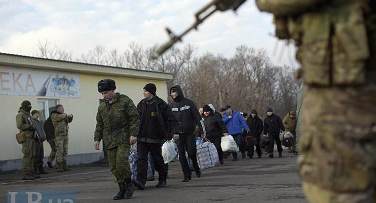 Обмен пленными между Украиной и боевиками ЛДНР, 27 декабря