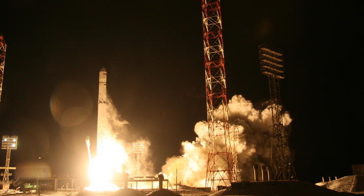В России хотят наказывать за провальные запуски спутников