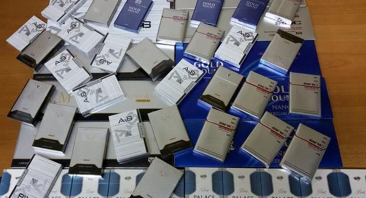 В Одесском порту налоговики изъяли крупную партию контрабандного табака