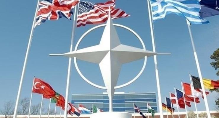 Представитель НАТО в Украине: Альянс не боится РФ