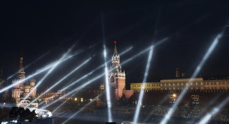 В Москве возле Красной площади открыли стрельбу