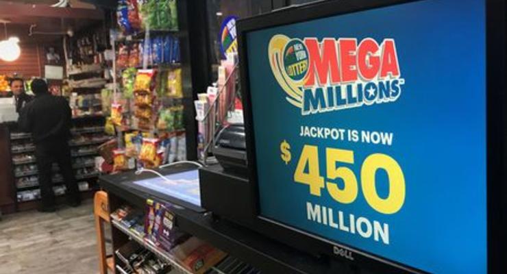В США двое участников лотереи выиграли более $1 миллиарда
