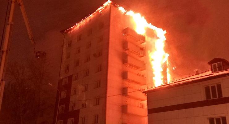 В Тюмени сгорела многоэтажка, подозреваемый в поджоге задержан