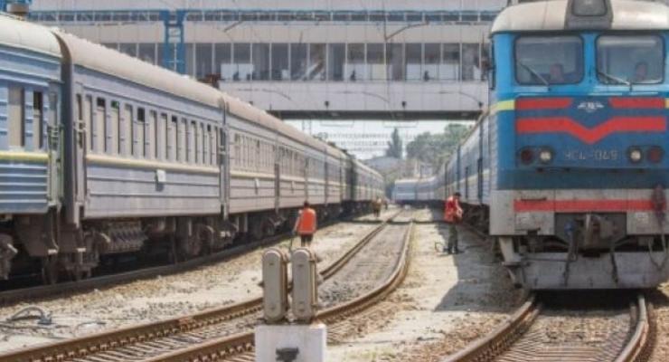 В Киевской области "заминировали" два поезда