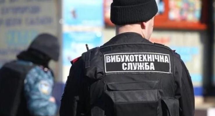 В Одессе "заминировали" суд: эвакуировали более 50 человек