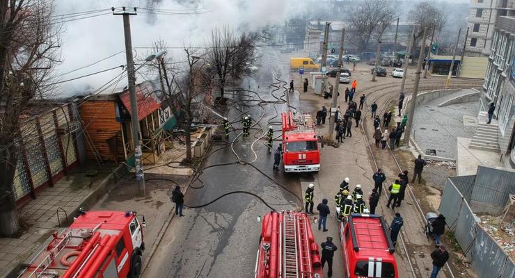 В Одессе сгорели ресторан, магазин и кафе
