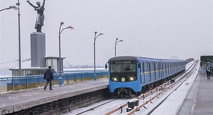 В Киеве от Левобережной до Арсенальной не работало метро