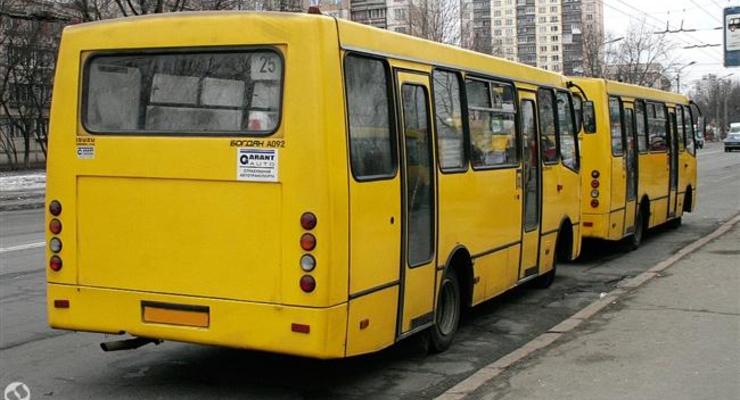 В Киеве снова подняли стоимость проезда в маршрутках