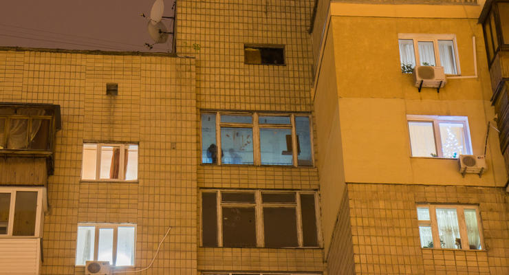На Лесном массиве 17-летняя девушка выпала с 9-го этажа