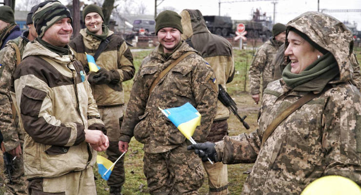 Одесская 28-я мехбригада возвращается домой с фронта