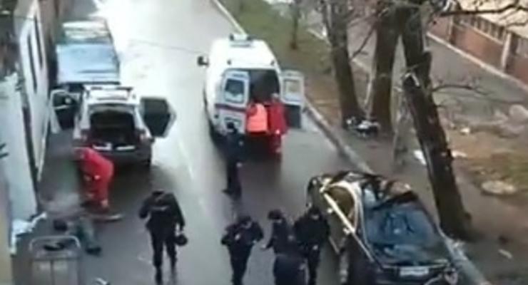 Стрельба в центре Одессы: преступник убит, полицейские ранены