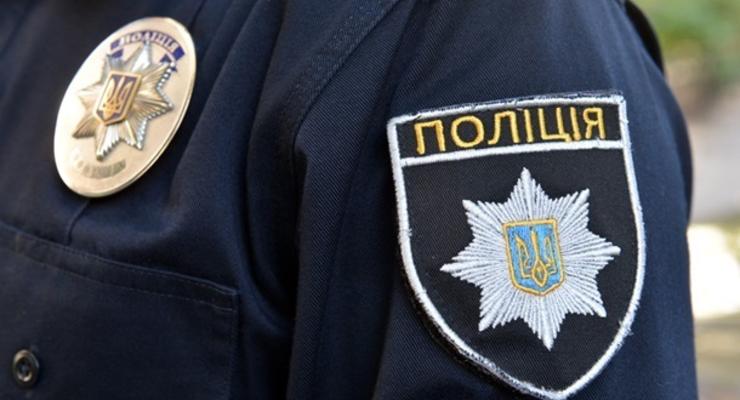 В Харькове полицейский получил тяжелое ранение