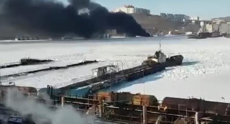 На базе подлодок во Владивостоке произошел пожар