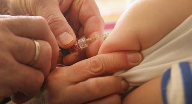 В одесских поликлиниках закончилась вакцина против кори - СМИ