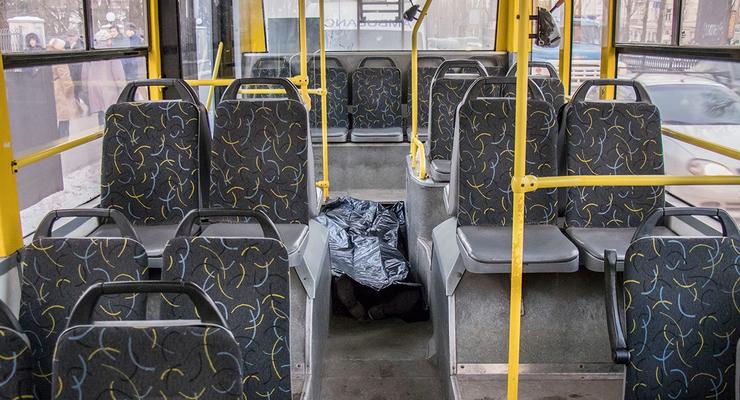 В центре Киева умер пассажир троллейбуса
