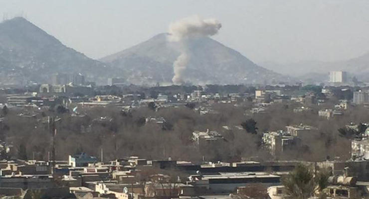 Взрыв в Кабуле: МИД проверяет информацию об украинцах
