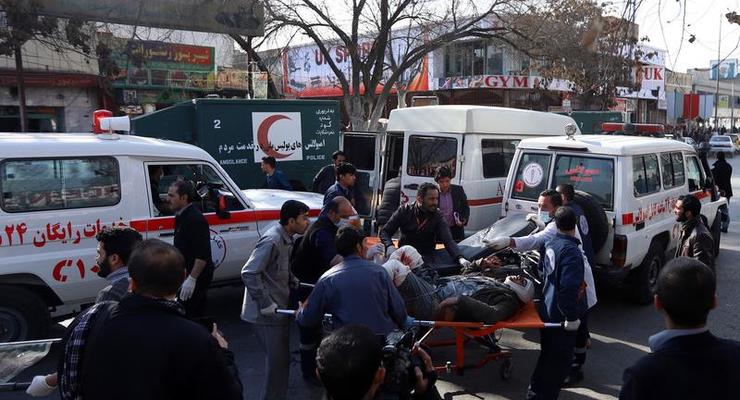 Число жертв взрыва в Кабуле превысило 60 человек