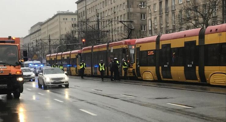В Варшаве столкнулись три трамвая, 11 пострадавших