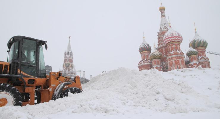 В Москве снегопад установил столетний рекорд