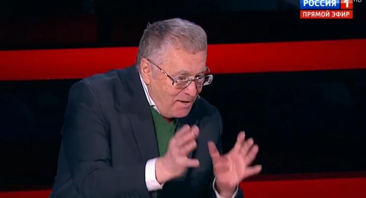 Жириновский предложил сбросить ядерную бомбу на Порошенко