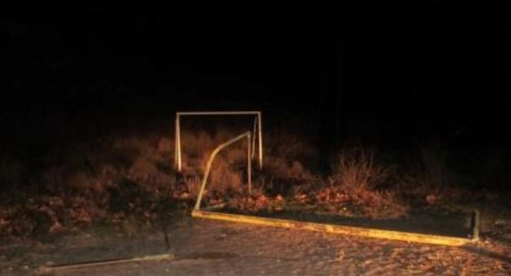 В Севастополе футбольные ворота убили школьника