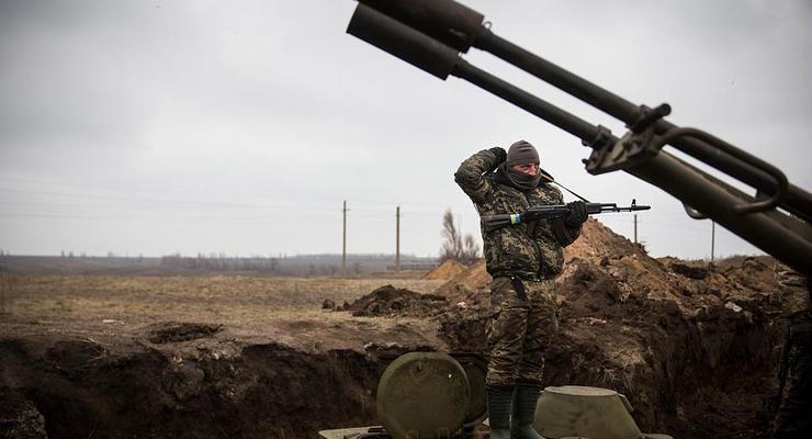Штаб: Сепаратисты обстреляли украинские позиции из минометов