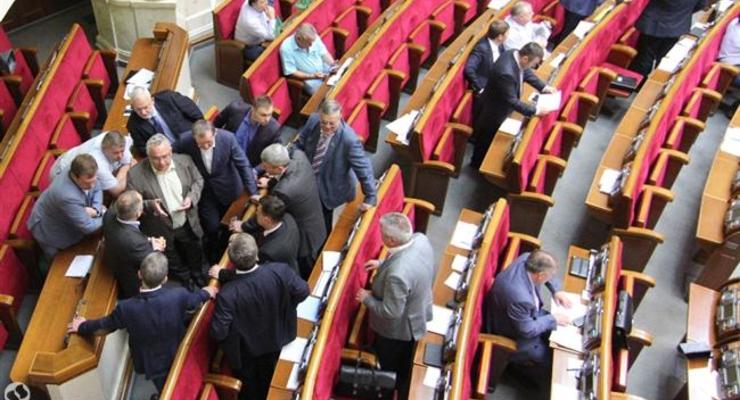 Наработались: Парубий досрочно закрыл пленарное заседание