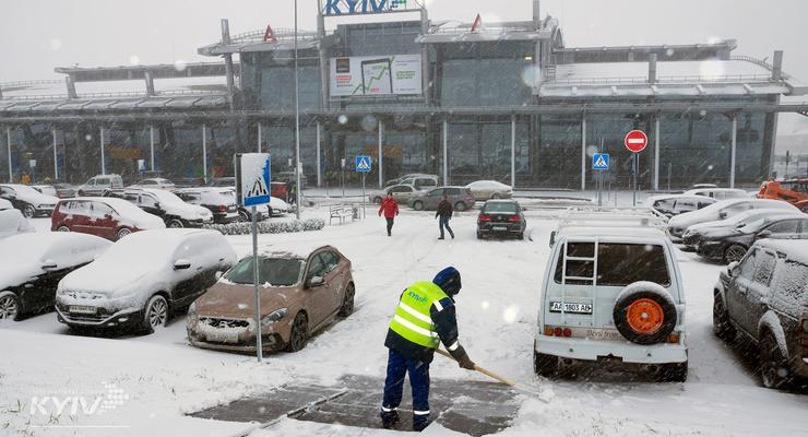 В аэропорту Киев подрались пассажиры, рейсы задерживают
