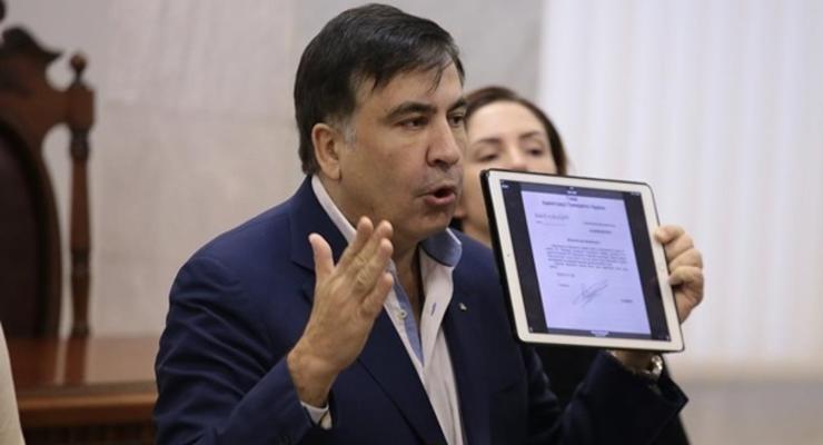 Саакашвили заявил, что его депортируют в Польшу