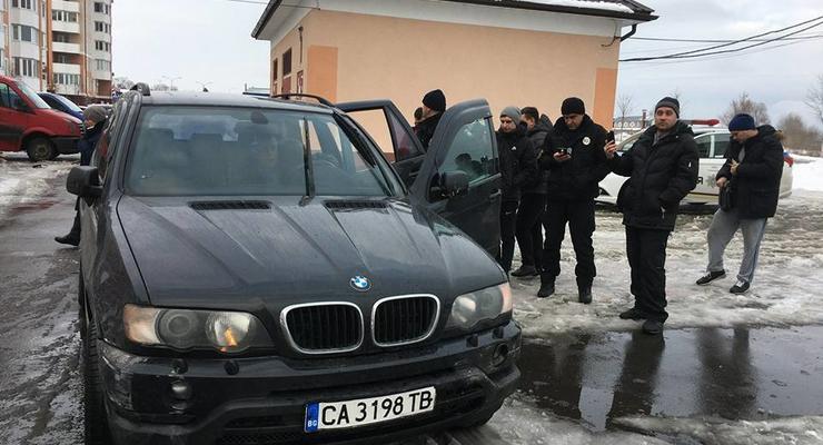 Пьяные гонки: в Буче военком на BMW разбил два авто