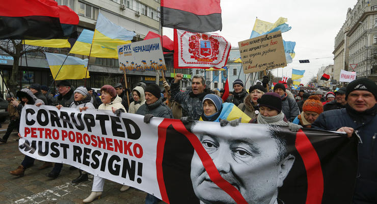 Желающих протестовать в Украине стало меньше – опрос