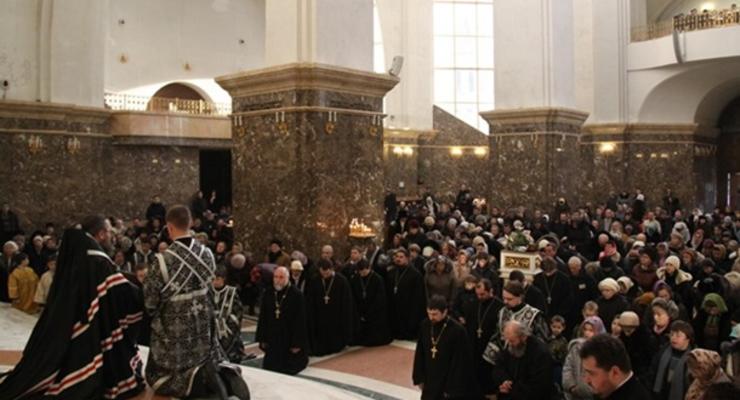 Православные христиане отмечают Прощеное воскресенье