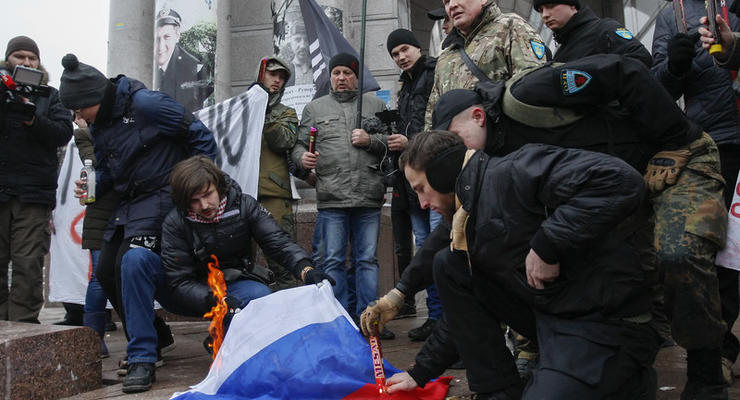 РФ просит мир отреагировать на "бесчинства" в Киеве
