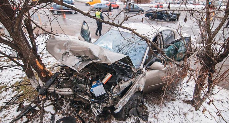 Смертельное ДТП в Киеве: погиб один из водителей