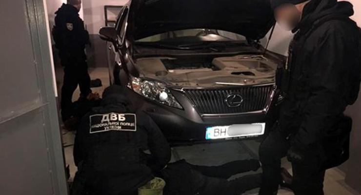 В Одессе задержали угонщиков элитных автомобилей